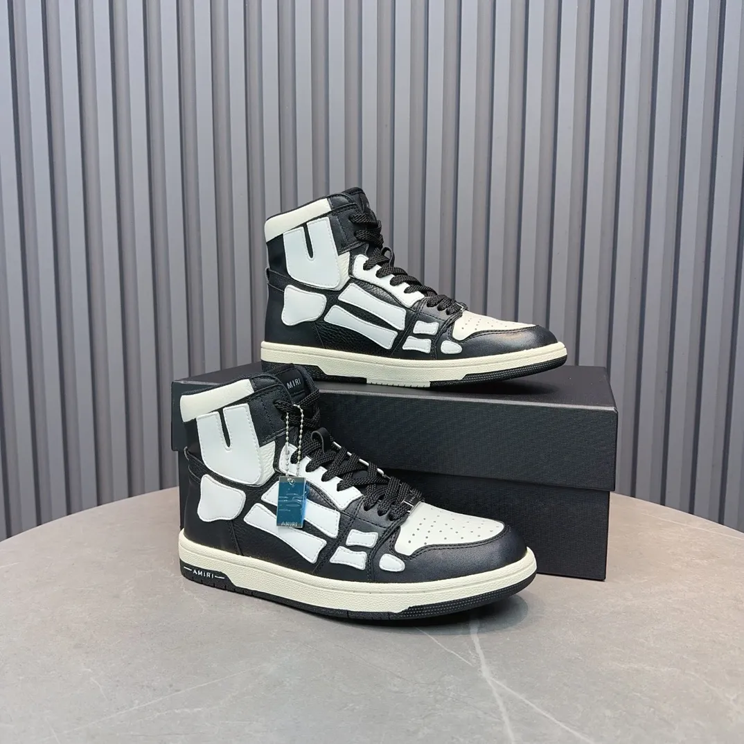 Men's shoes💰620💰 AMIRI AMIRI trendy brand hot sale🔥 Available all year round✅Couples💑 Official website synchronization Imported fabrics 1⃣️ratio 1⃣️Re-engraved, original factory special original sole, 35-45 (38.45. Non-refundable)